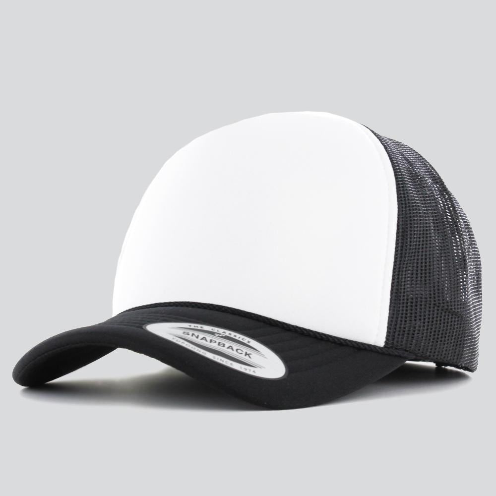 The Classics Yupoong foam trucker cap curved visor blk/wht/blk - Shop-Tetuan