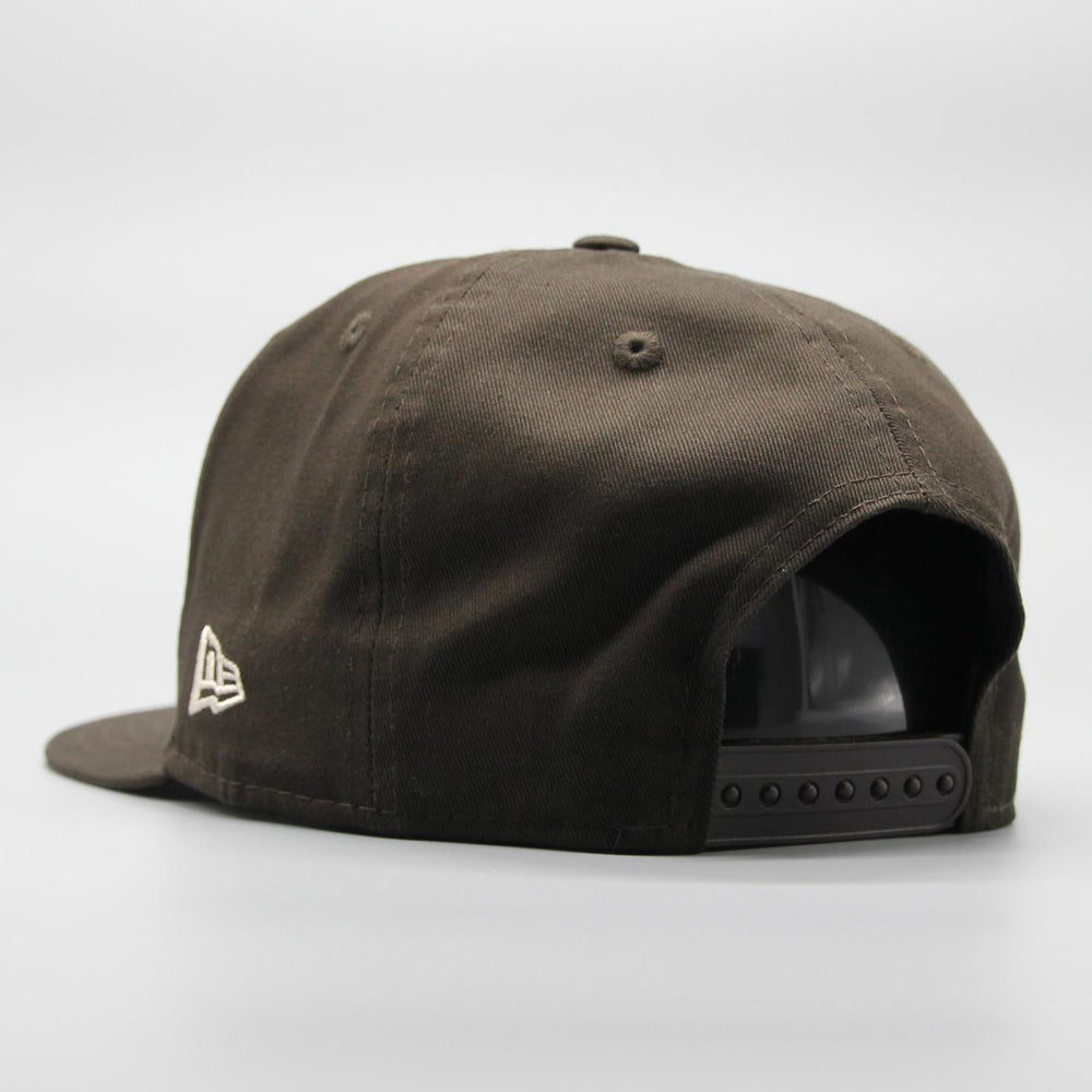 New Era League Essential 9fifty NY Yankees brown - Shop-Tetuan