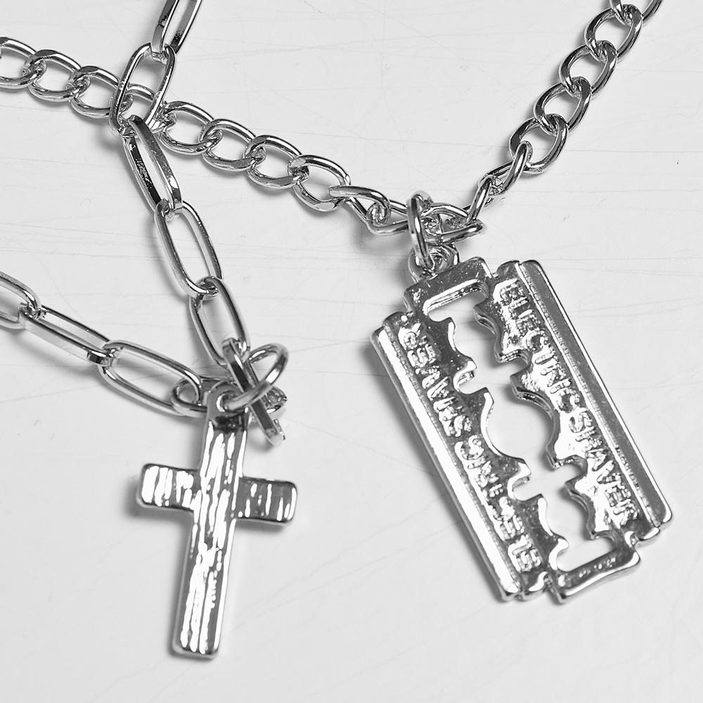 Urban Classics Razor Blade Necklace silver - Shop-Tetuan