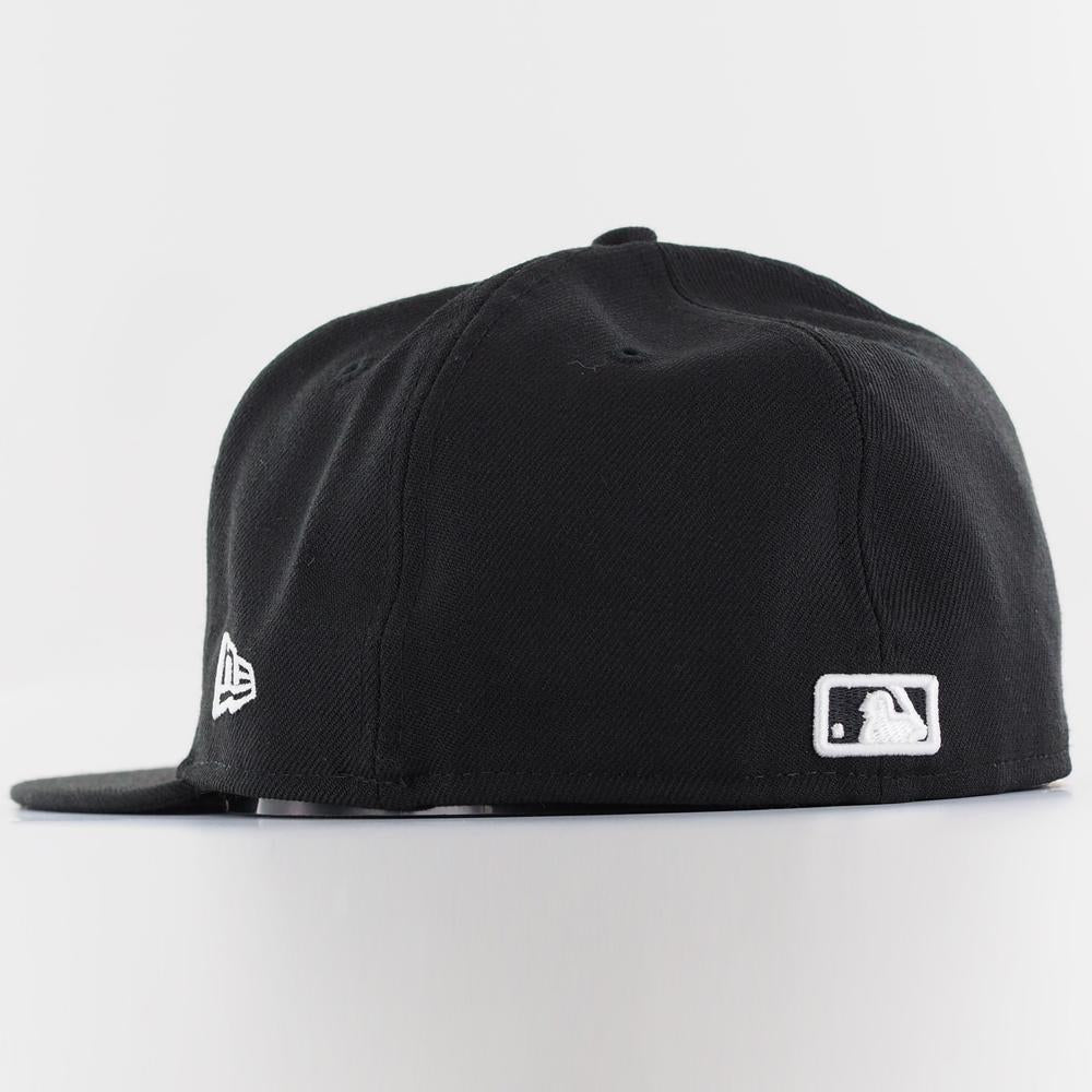 New Era Essential 59Fifty A Braves black/white - Shop-Tetuan