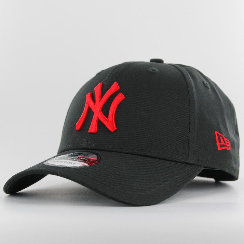 New Era League Essential 9Forty strapback NY Yankees black/red - Shop-Tetuan