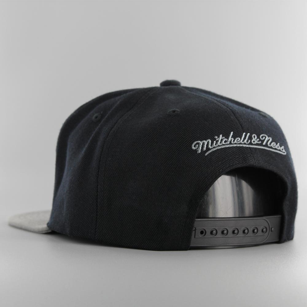 Mitchell & Ness NBA Team 2 Tone 2.0 Snapback B Nets black/grey - Shop-Tetuan