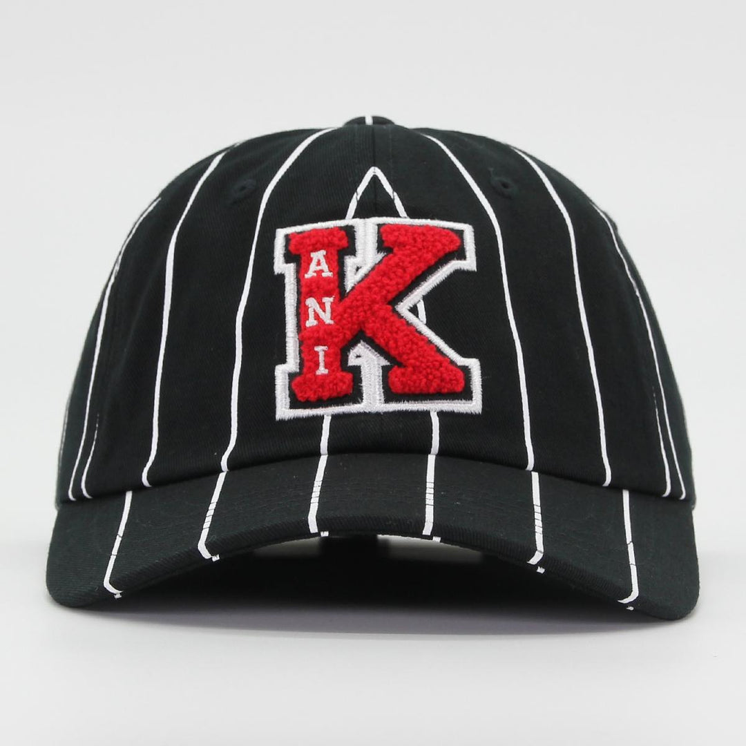 Karl Kani retro patch pinstripe cap black/red/white - Shop-Tetuan