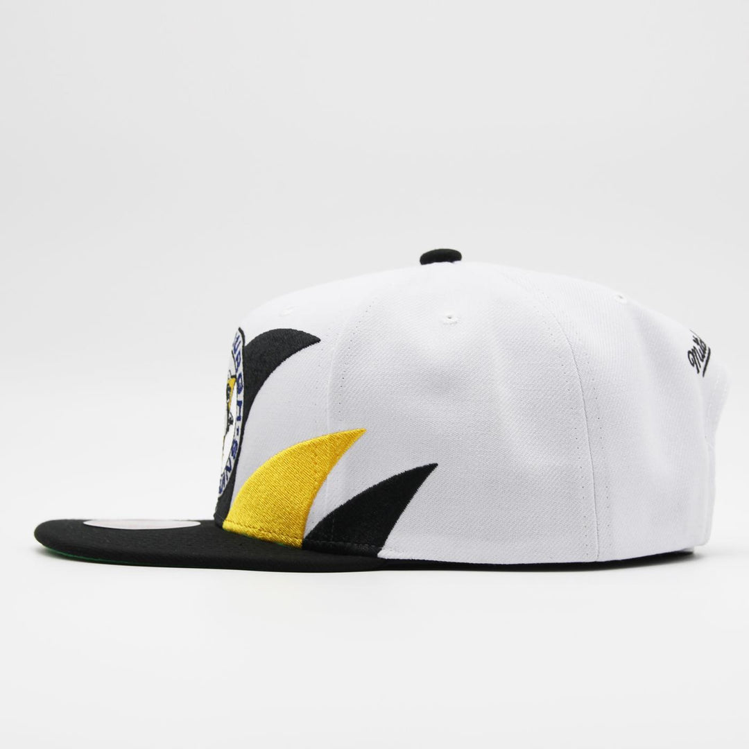 Mitchell & Ness NHL Vintage Sharktooth snapback P Penguins white/black - Shop-Tetuan