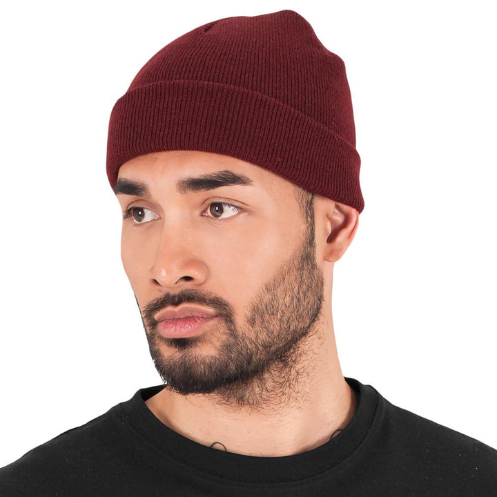 Yupoong heavyweight beanie maroon - Shop-Tetuan