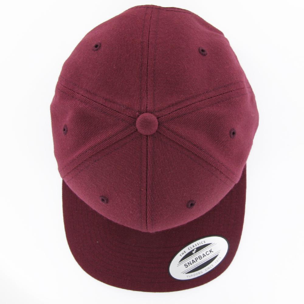 The Classics Yupoong snapback maroon - Shop-Tetuan