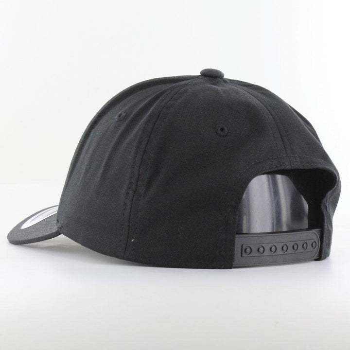 The Classics Yupoong Curved Classic snapback black - Shop-Tetuan