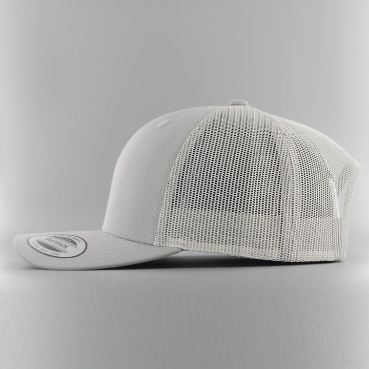 The Classics Yupoong Retro trucker cap silver - Shop-Tetuan